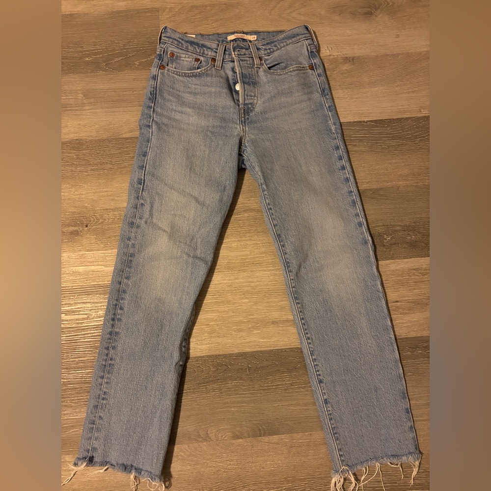 Levi Wedgie Straight Jeans 24